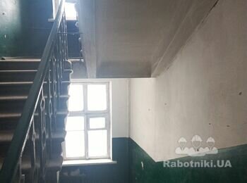 Прокладка підведення дроту для електромобіля