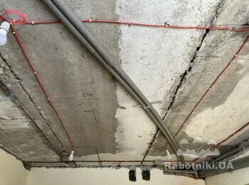 Підшивка стелі пластиковою вагонкою. 30м2