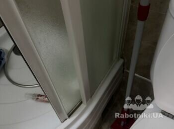 Демонтаж душевоІ кабіни з укладкою 2 кв м плитки