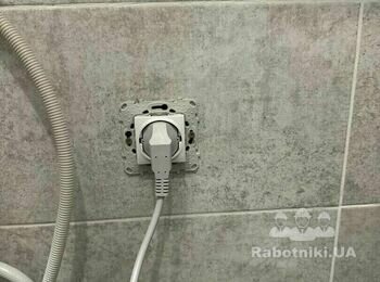 Зробити 3 розетки