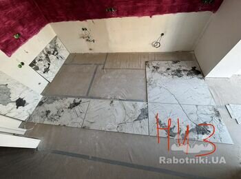 Змонтувати керамограніт на стіну в кухні