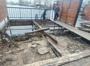 Роботи з проживанням та генератором. Ремонт тераси, роботи з деревом