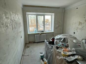 Поклейка шпалер