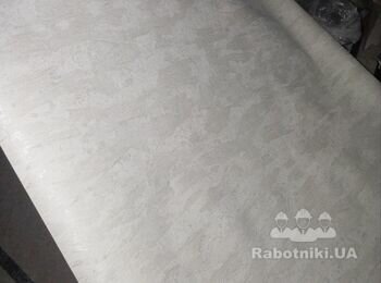 Поклейка шпалер