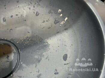 Реставрація умивальника з бетону(подерте покриття+ тріщина)