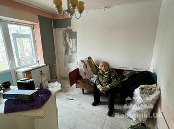 Поклейка шпалер