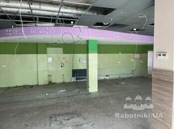 Демонтувати стелю армстронг.