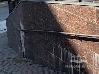 Ремонт гранітного каменю (демонтаж пошкодженого, та монтаж нового)