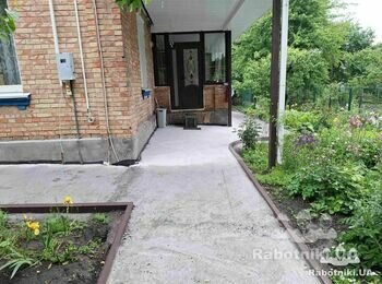 Поклейка сланцю на доріжки