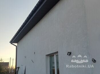 Встановлення водовідводу (ринв, лєвньовка)