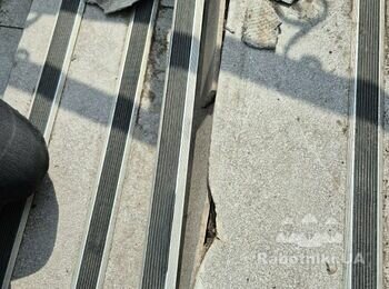 Ремонт сходів після зими