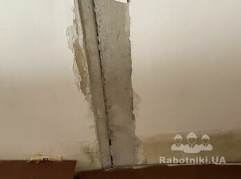 Штукатурка потолков на площі 75 кВ. М