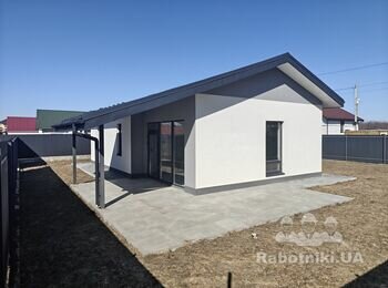 Побудувати 3 будинки по 100м2