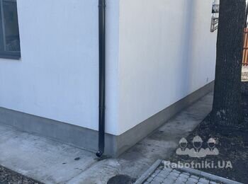 Укладання гранітної бруківки