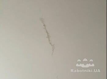 Устранить дефекты на потолке после подтопления