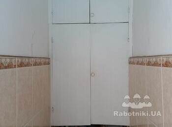 Покраска стен в туалете