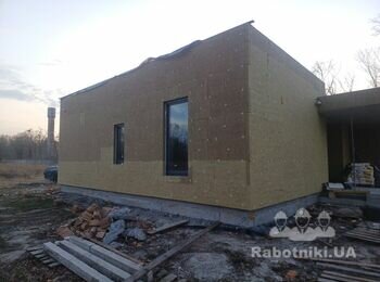 Армирование фасада сеткой и нанесение барашка