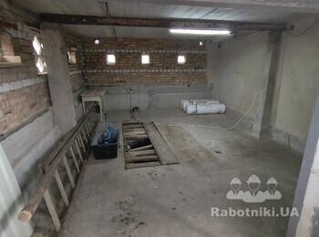 Ремонт кімнати,та зробити санвузол.