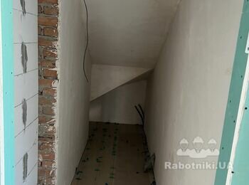 Малярні роботи приватний будинок