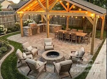 Побудова бесідки і накриття біля хати