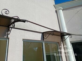 Поправить козырек летней кухни + закрепить LED ленту