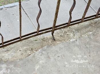 Улаштування огорожі балкону