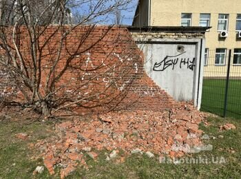 Демонтаж стіни