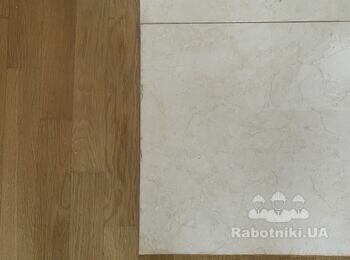 Реставрація сходової клітки та паркету.