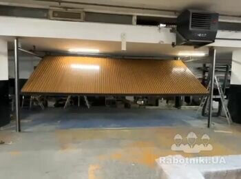 Монтаж гаражних воріт та вхідних дверей