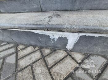 Ремонт вхідної групи (перекладання плитки)