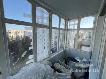 Демонтаж старого балкону 9 поверх