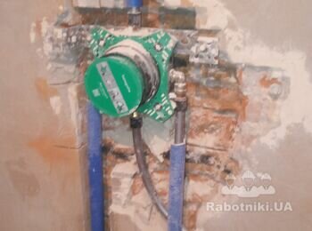 Перенос смесителя скрытого монтажа в санузле