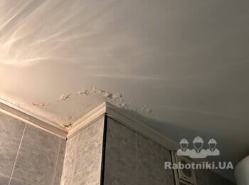 Ремонт стелі в санвузлі