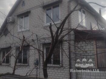 Утеплення фасаду двоповерхового будинку на селікатну цегляну основу