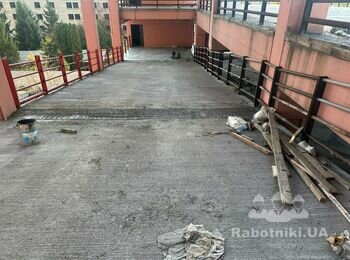 Добудова 4х поверхового паркінгу