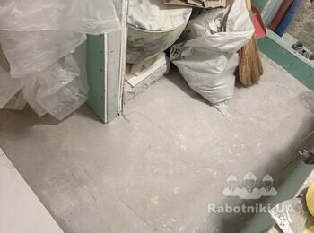 Потрібно покласти 6 м2 плитки