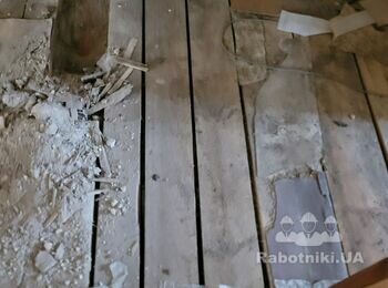 Требуются специалисты для монтажа деревянного пола.