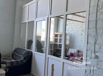 Демонтаж металопластикових перегородок