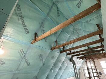 Гіпсокартонні роботи мансардних поверхонь