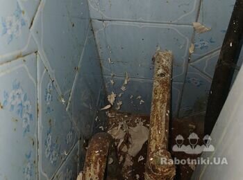 Монтаж біметалічного радіатора на кухні