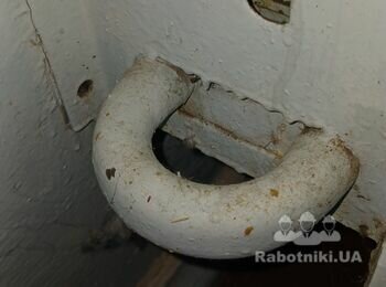 Монтаж біметалічного радіатора на кухні