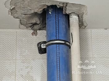 Відновлення стелі навколо стояка каналізації (2 квартири, Троєщина)