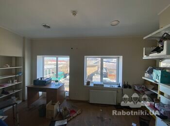 Ремонт будівлі під станцію тех. обслуговування автомобілів 500кв.м.