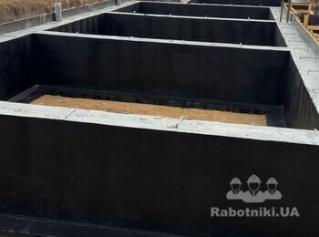 Монтаж зовнішньої каналізації по фундаменту