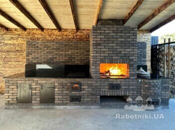 Будівництво мангальної зони з клінкерної цегли під ключ (фундамент гот