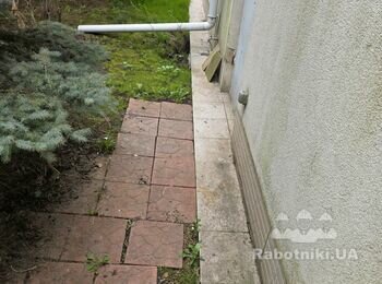 Потрібно зробити вимощення