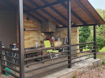 Потрібно виконати фарбування бесідці приватний будинок