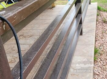 Потрібно виконати фарбування бесідці приватний будинок