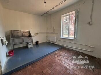 Сантехнік на декілька видів робіт