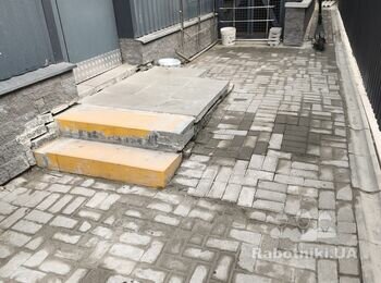 Просідання бруківки